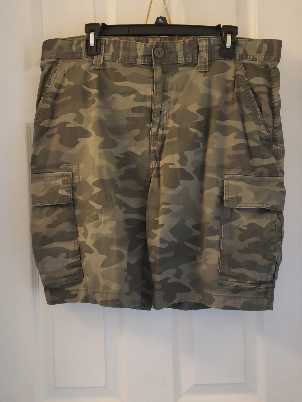 George Men's Camo Cargo Shorts - Olive Green & Gray